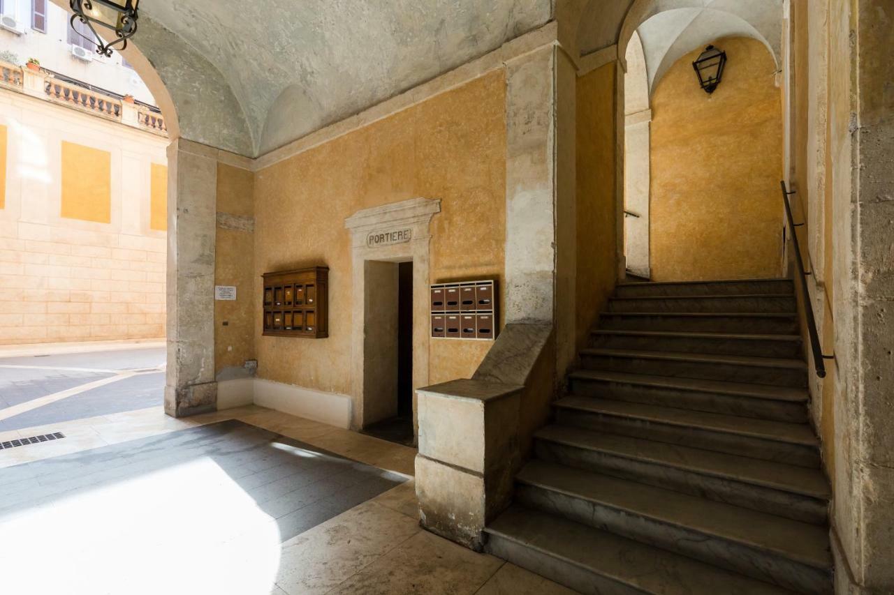 Apartment A World Aparts - 13 T.argentina Rome